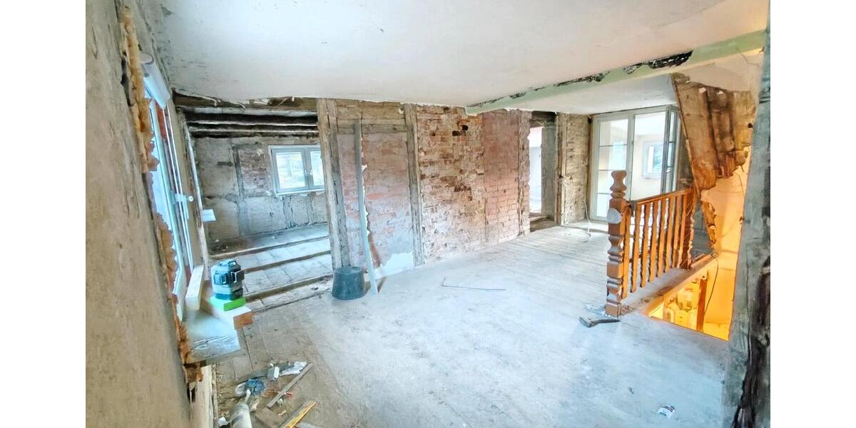 Einfamilienhaus Brand-Erbisdorf Erbisdorf - 7 Zimmer, 170 m&sup2;, 150.000&euro; | Angebot:26504889
