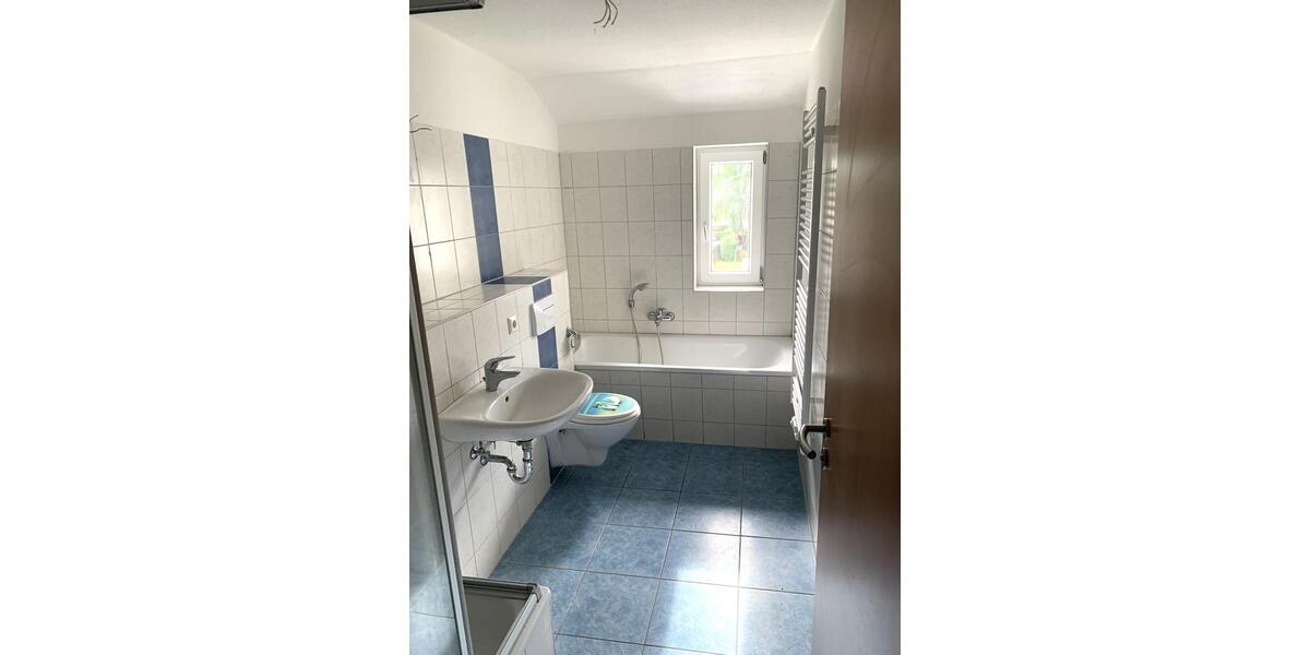 Etagenwohnung Chemnitz Grüna - 4 Zimmer, 68 m&sup2;, 420&euro; | Angebot:24779006
