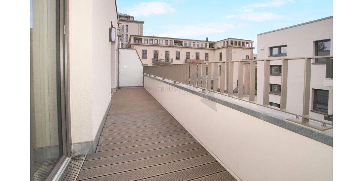 ++ Perfekt für Paare ++ 2-Raum-Whg. am Pelzmühlenteich mit Einbauküche, Südbalkon und TG-Stellplatz 2 zimmer