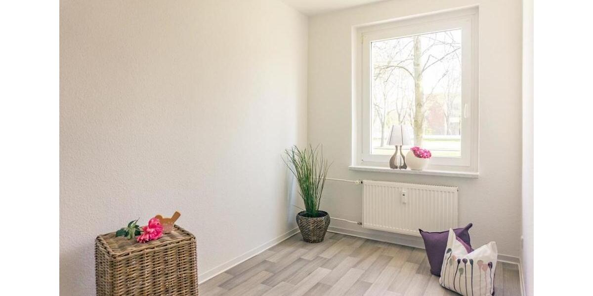 Etagenwohnung Chemnitz Borna-Heinersdorf - 3 Zimmer, 61 m&sup2;, 420&euro; | Angebot:26682079