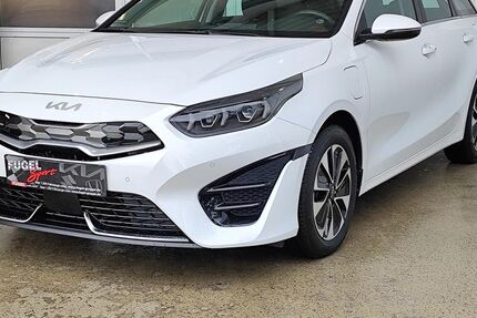 Kia ceed Sportswagon 33.050 km 22.899 € Oberlungwitz 09353