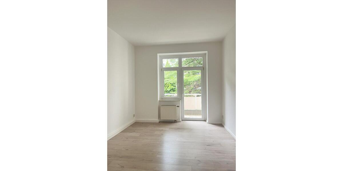 Erdgeschoßwohnung Chemnitz Kapellenberg - 3 Zimmer, 75 m&sup2;, 440&euro; | Angebot:24369752