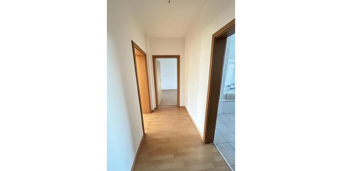 3,5-Raum Wohnung im 2. OG - günstig gelegen! Garten! AB 01.02.2026 4 zimmer