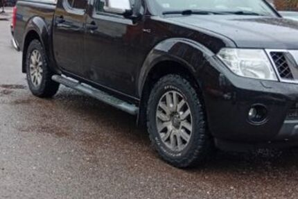 Nissan Navara 172.000 km 9.900 &euro; Chemnitz 09122