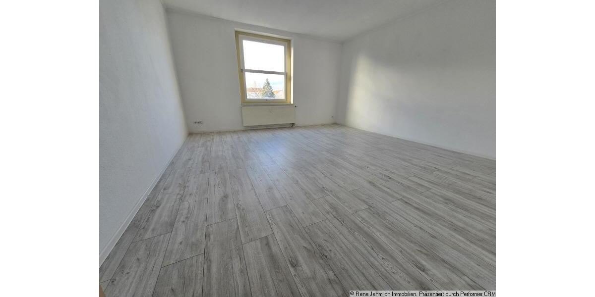 Großzügige 4-Raum-Wohnung mit XXL-Balkon, Riesenbad und großer Wohnküche in Toplage 4 zimmer