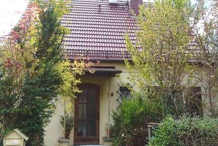 Haus Glauchau - 4 Zimmer, 95 m&sup2;, 140.000&euro; | Angebot:24422488