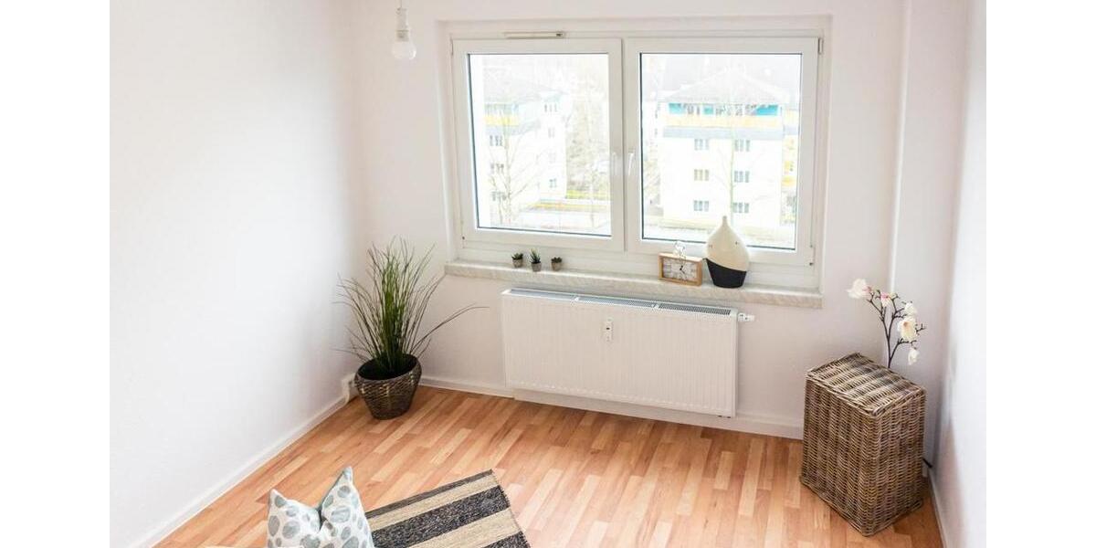 Etagenwohnung Chemnitz Markersdorf - 2 Zimmer, 40 m&sup2;, 240&euro; | Angebot:25964727