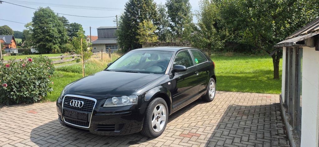 Audi A3 187.780 km 3.500 € Lichtenberg / Erzgebirge 09638