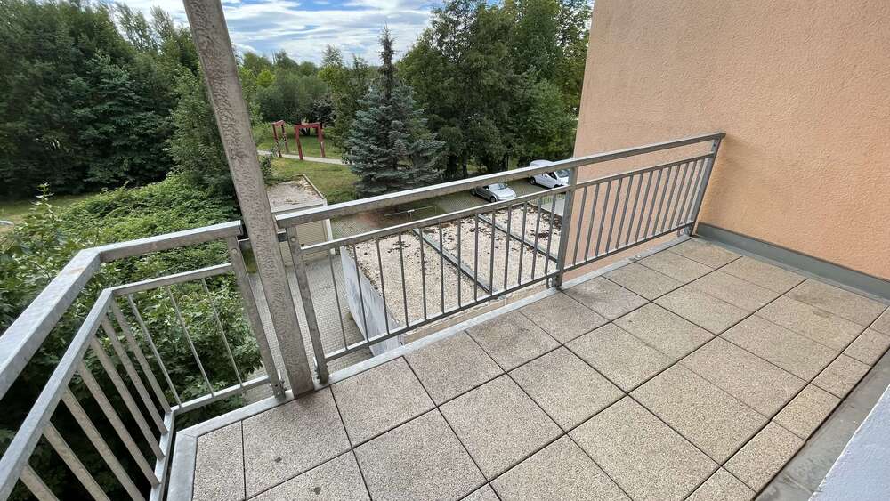 Etagenwohnung Chemnitz Sonnenberg - 3 Zimmer, 70 m&sup2;, 350&euro; | Angebot:23832104