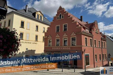Denkmalschutzobjekt mit großzügigen Räumen in zentraler Lage - direkt am Markt! - Haus Hainichen | Angebot:27004573