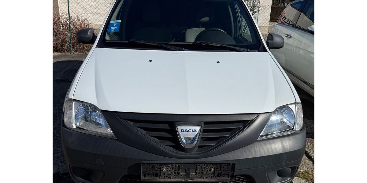 Dacia Logan 138.220 km 2.700 &euro; Glauchau 08371