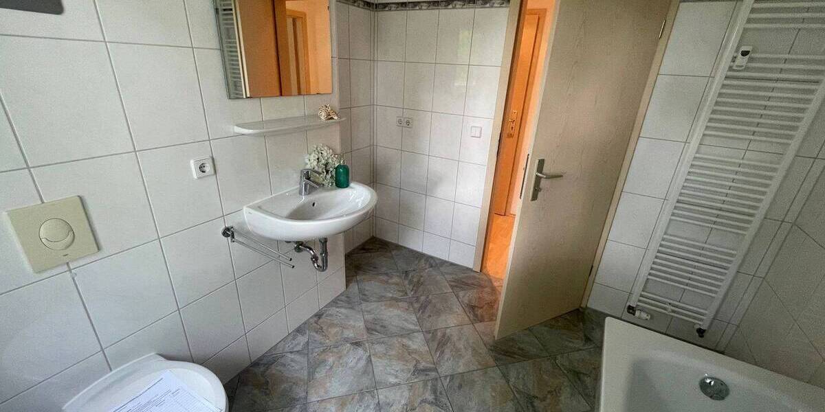 Etagenwohnung Chemnitz Gablenz - 2 Zimmer, 51 m&sup2;, 333&euro; | Angebot:26453664