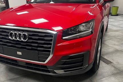 Audi Q2 45.000 km 15.999 € Gersdorf 09355