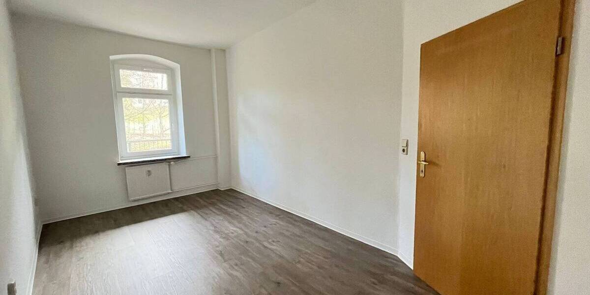 Etagenwohnung Chemnitz Bernsdorf - 3 Zimmer, 75 m&sup2;, 490&euro; | Angebot:26345376
