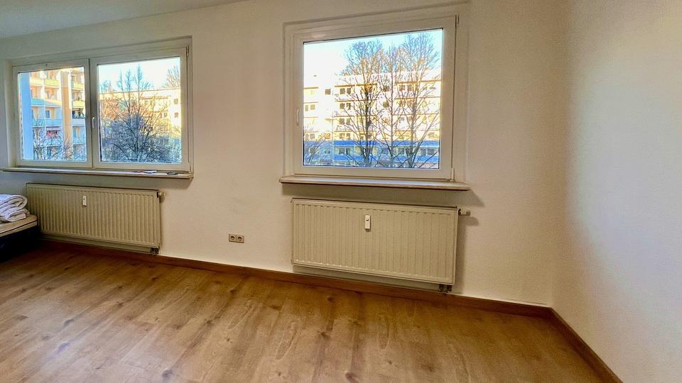 Etagenwohnung Chemnitz Markersdorf - 2 Zimmer, 55 m&sup2;, 300&euro; | Angebot:26624038