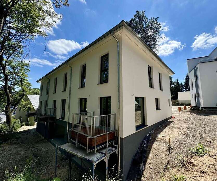 Haus zum Mieten in Chemnitz 1.537 € 128.2 m²