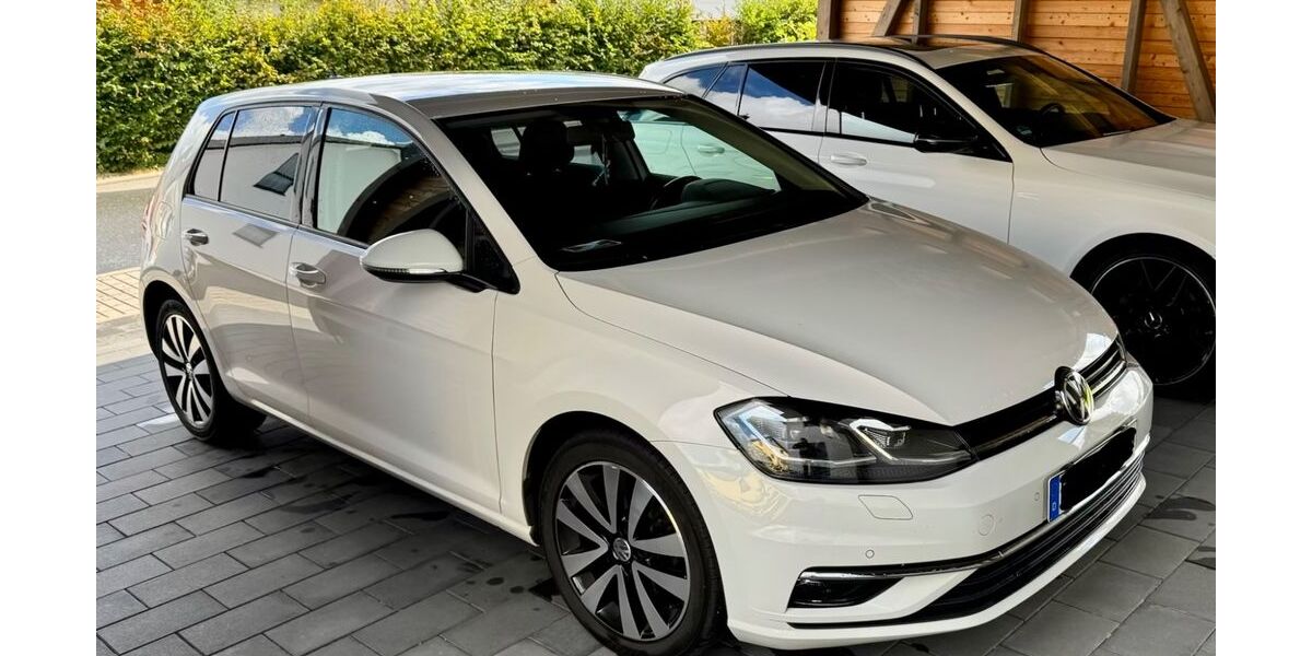 VW Golf 157.000 km 11.990 &euro; Wolkenstein 09429