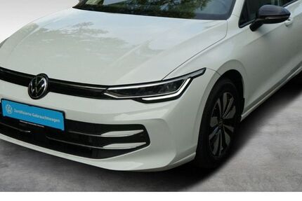 VW Golf 8.164 km 26.950 € Chemnitz 09113