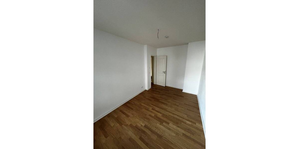 Etagenwohnung Chemnitz Schloßchemnitz - 3 Zimmer, 75 m&sup2;, 680&euro; | Angebot:26245914