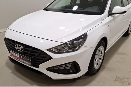 Hyundai i30 54.900 km 14.369 &euro; Chemnitz 09125