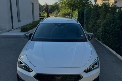 Cupra Leon 62.000 km 27.900 &euro; Frankenberg 09669