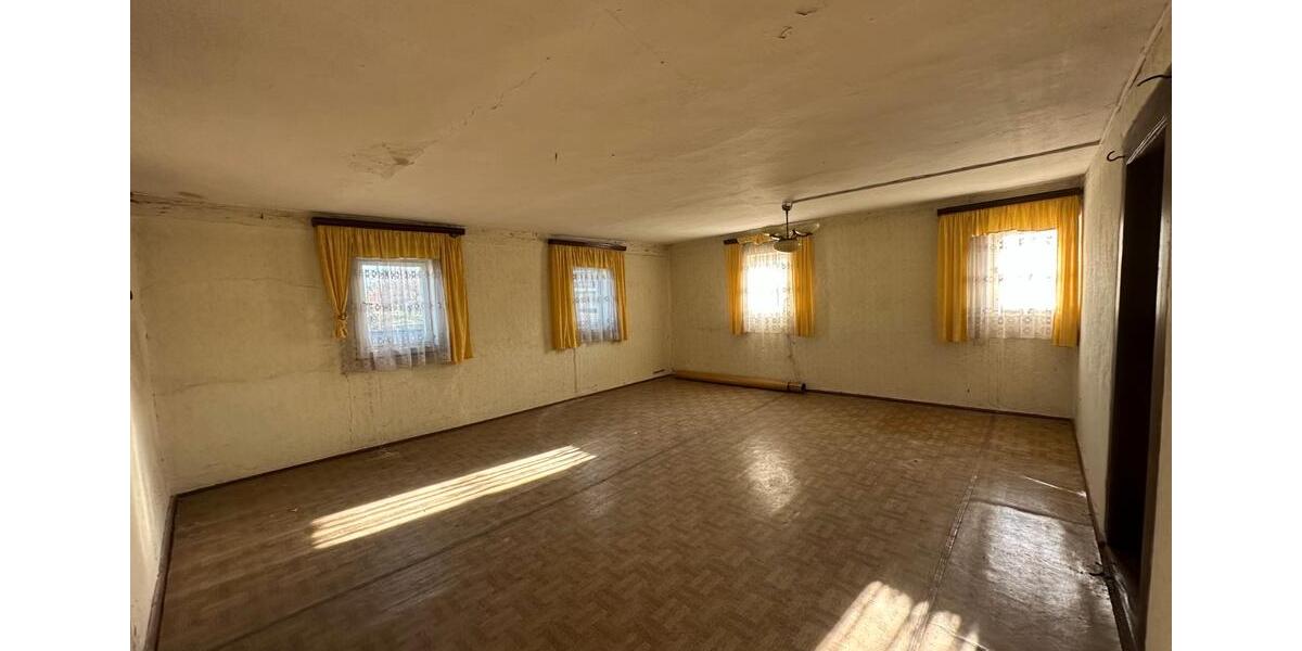 Bauernhaus, Landhaus Waldheim - 15 Zimmer, 200 m&sup2;, 80.000&euro; | Angebot:26285994