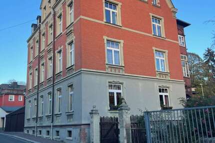 Haus zum Kaufen in Lößnitz 150.000 € 392 m² 14 zimmer