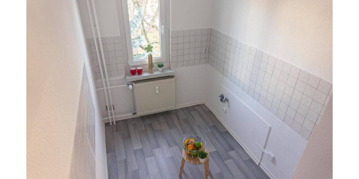 Etagenwohnung Chemnitz Lutherviertel - 2 Zimmer, 41 m&sup2;, 275&euro; | Angebot:26816543