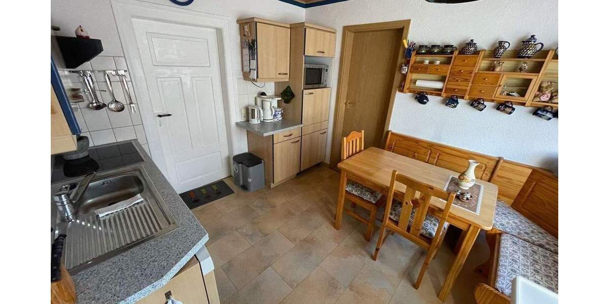 Einfamilienhaus Stollberg/Erzgebirge Stollberg - 6 Zimmer, 195 m&sup2;, 269.000&euro; | Angebot:25768885