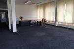 Großzügiges Büro mit 74m² Provisionsfrei ! zimmer