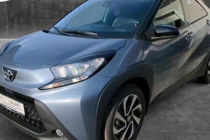 Toyota Aygo (X) 2.586 km 16.490 &euro; Chemnitz 09119