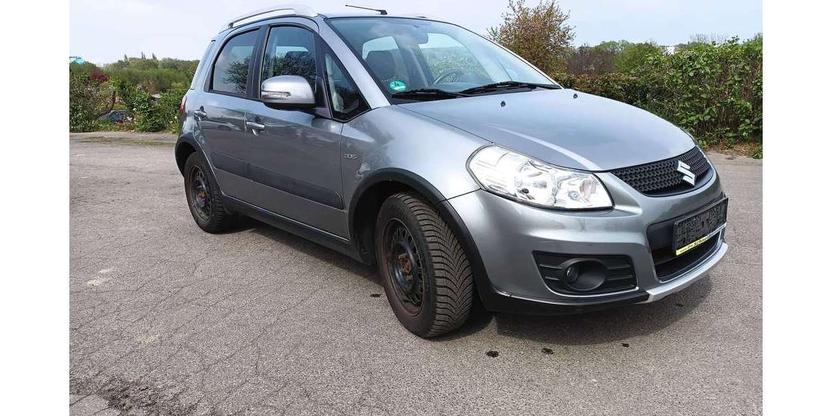 Suzuki SX4 241.000 km 2.999 &euro; Chemnitz 09114
