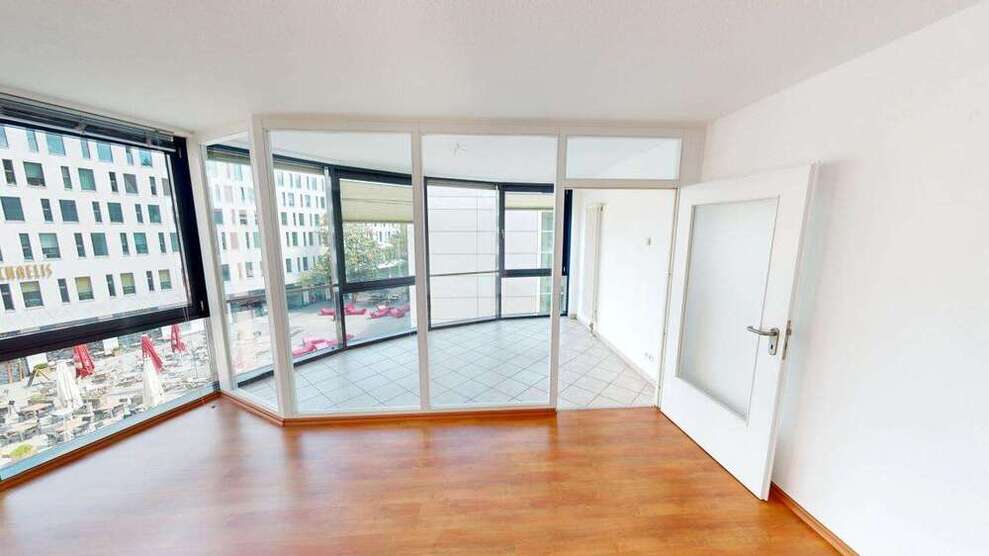 Wohnung zum Mieten in Chemnitz 535 € 70.06 m²