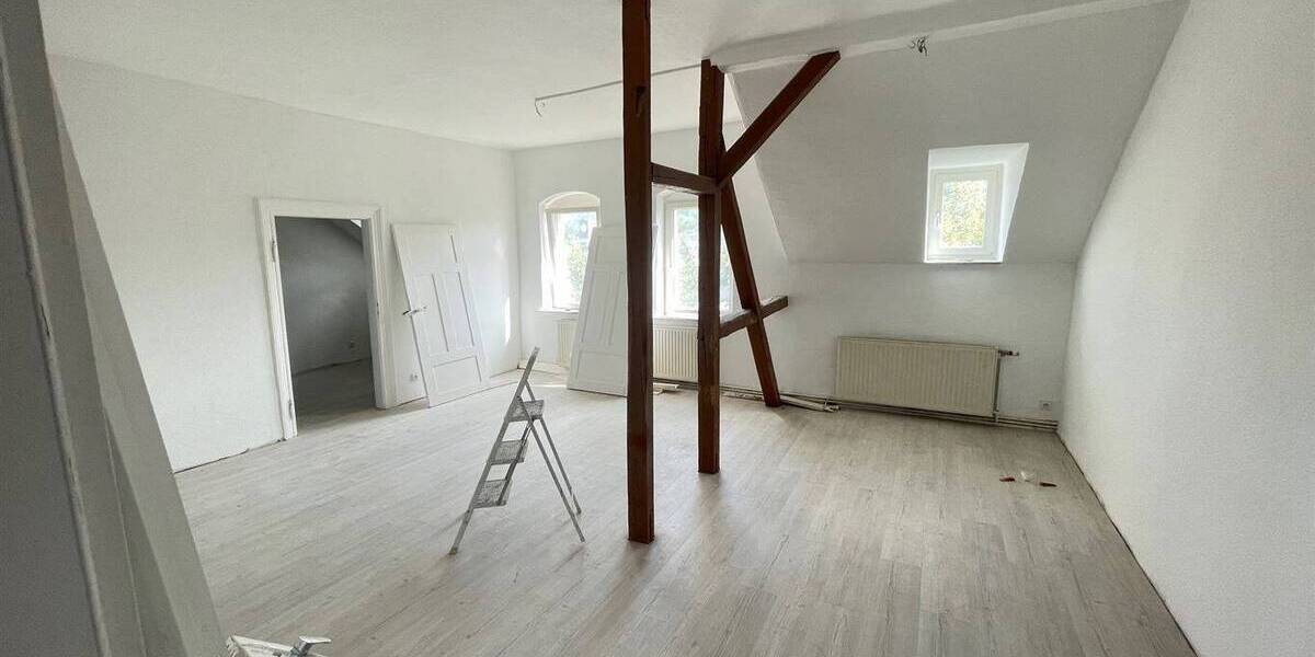 Etagenwohnung Chemnitz Ebersdorf - 3 Zimmer, 92 m&sup2;, 460&euro; | Angebot:25707428