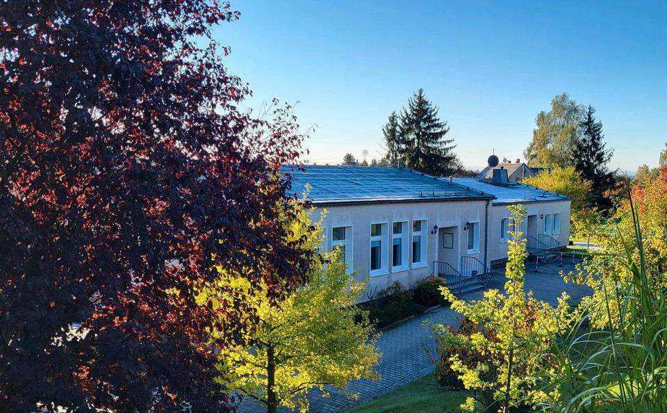 Doppelhaus(260m²)mit sofort verfügbarer freier Haushälfte s.Text! 5 zimmer