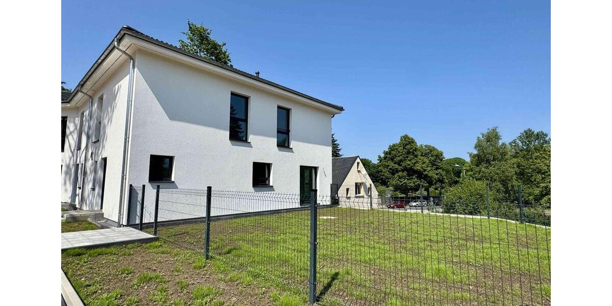 Reihenhaus Chemnitz Helbersdorf - 3 Zimmer, 108 m&sup2;, 1.290&euro; | Angebot:24980108