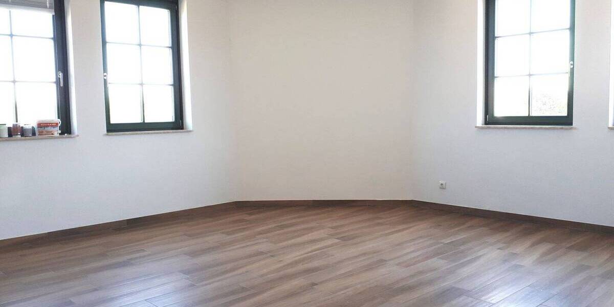 Etagenwohnung Chemnitz Kaßberg - 3 Zimmer, 85 m&sup2;, 680&euro; | Angebot:26892240