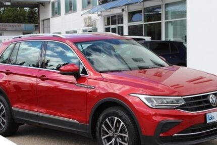 VW Tiguan 33.219 km 24.979 &euro; Limbach-Oberfrohna 09212