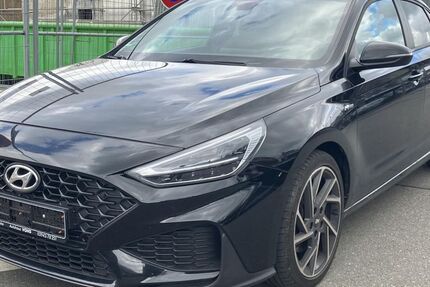 Hyundai i30 57.000 km 18.999 € Chemnitz 09125