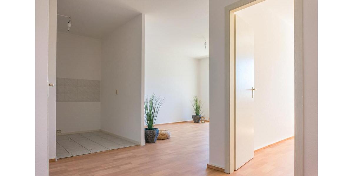 Erdgeschoßwohnung Chemnitz Helbersdorf - 3 Zimmer, 54 m&sup2;, 241&euro; | Angebot:26681825