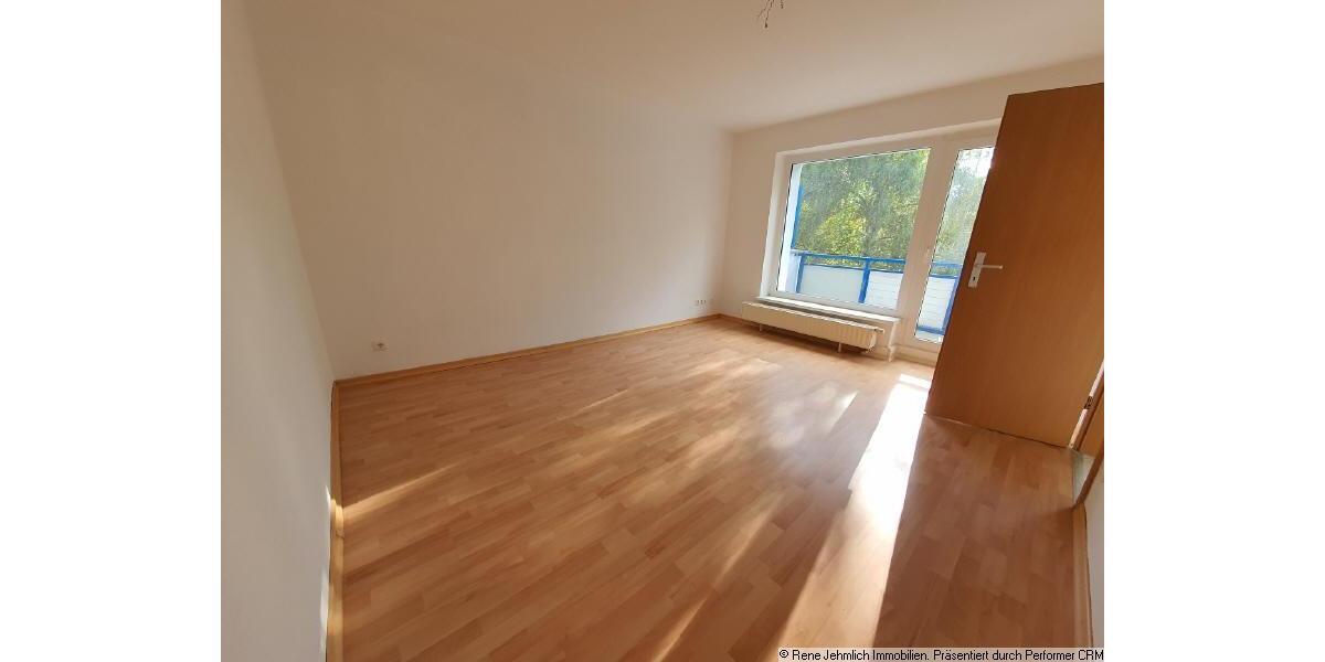 Schöne helle Wohnung in Reichenbrand... (Westbalkon) Wanne... 2 zimmer