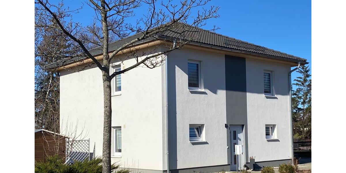 Einfamilienhaus Brand-Erbisdorf Erbisdorf - 4 Zimmer, 110 m&sup2;, 1.240&euro; | Angebot:24610684