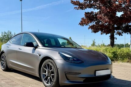 Tesla Model 3 79.000 km 31.900 &euro; Chemnitz 09112
