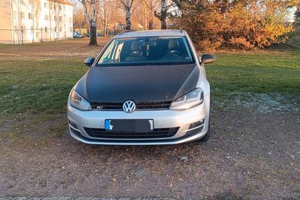VW Golf 222.000 km 9.500 &euro; Waldheim 04736