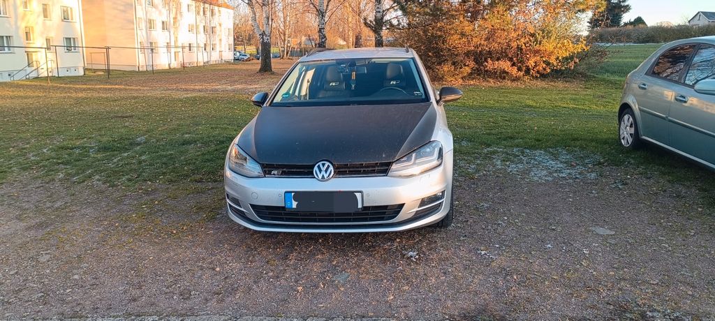 VW Golf 222.000 km 9.500 &euro; Waldheim 04736