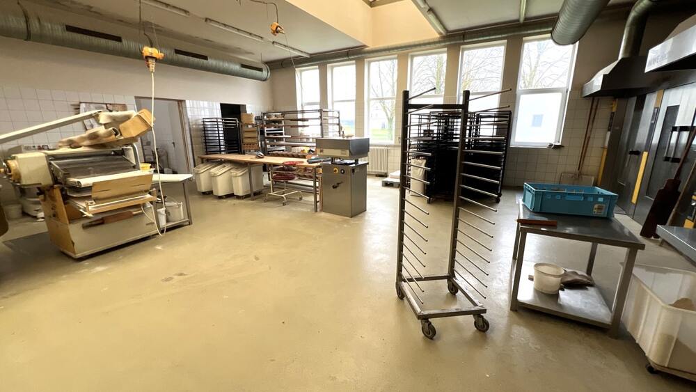 Gewerbeobjekt mit vielen Nutzungsmöglichkeiten bei Geringswalde zimmer