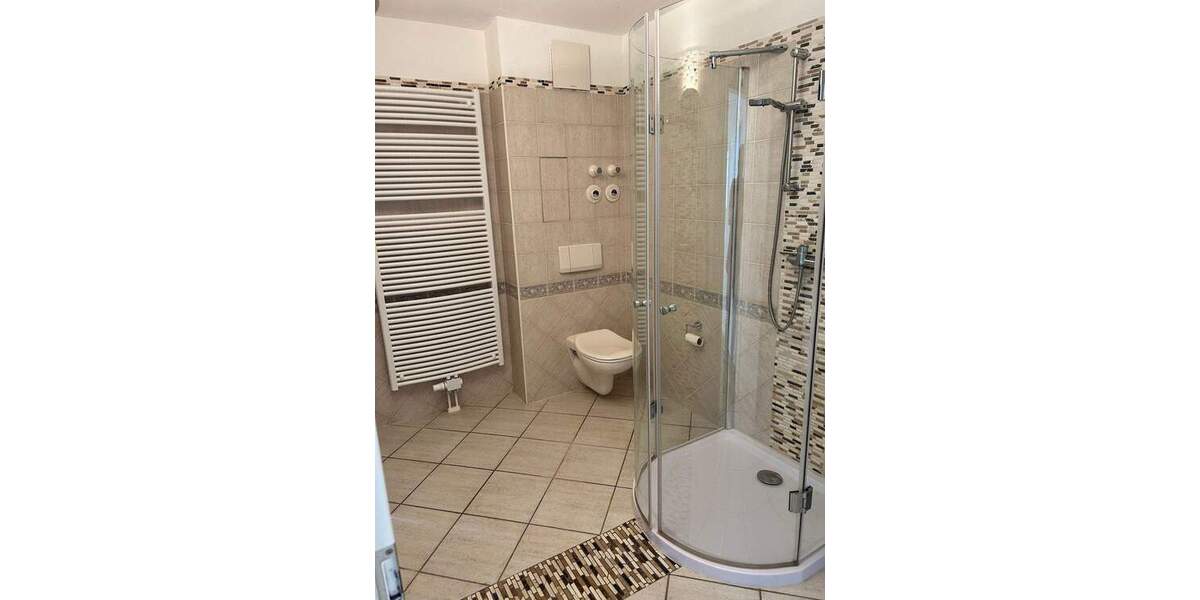 Etagenwohnung Augustusburg - 5 Zimmer, 137 m&sup2;, 825&euro; | Angebot:26037489