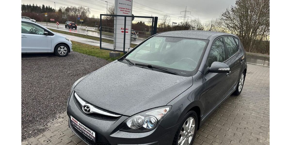 Hyundai i30 73.000 km 4.700 &euro; Röhrsdorf Chemnitz 09247