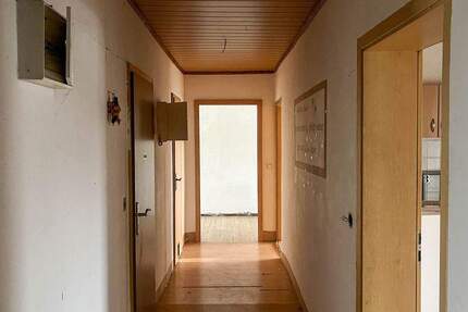 Haus Stollberg/Erzgeb. Stollberg - 1 Zimmer, 260 m&sup2;, 79.000&euro; | Angebot:25695872