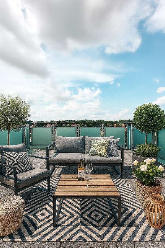 Wohnung zum Mieten in Penig 755 € 94.65 m²